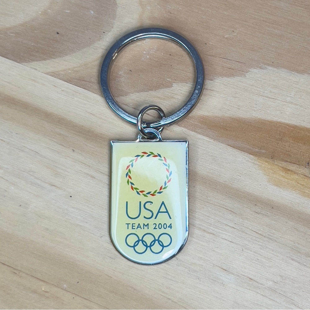 *5/$15* Vintage Team USA 2004 Olympic keychain
